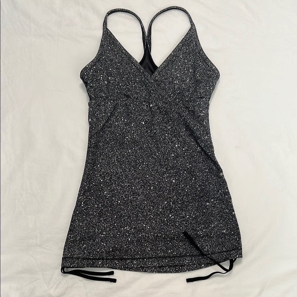 Lululemon Full Freedom Tank Black/White Size 2